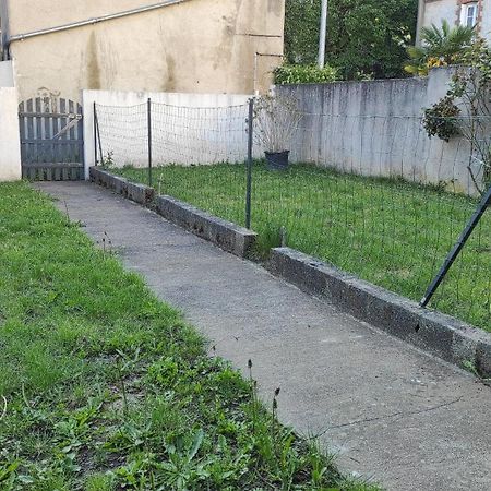 Logement Atypique Au Coeur De Шоле Екстер'єр фото